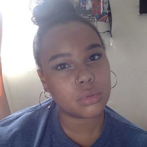 Meet your Posher, Aiyanna